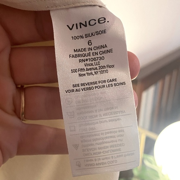 100% Silk VINCE Camisole, size 6, cream - Picture 3 of 6